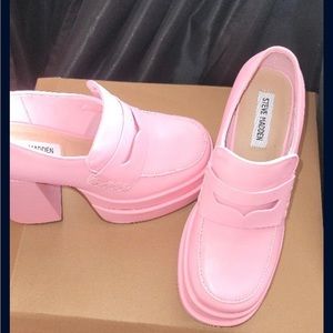 Steve Madden Caitlin pumps size 8 & 8.5
